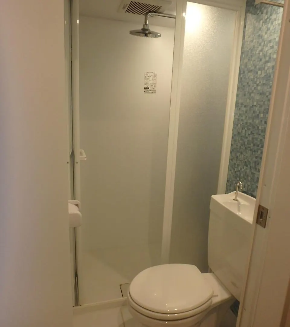 Bed & Breakfast Renga Daikanyama Tokyo 0*,